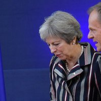 Евросоюз созывает специальный саммит по "Брекзиту"