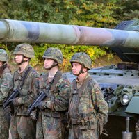 Baltijas valstis aicina Vāciju nekavējoties nodrošināt Ukrainai 'Leopard' tankus
