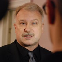 Advokāts Vonsovičs iesūdz tiesā VK saistībā ar sava iesnieguma nopludināšanu
