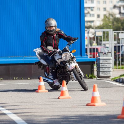 Valdība atļauj veikt arī motociklu vadītāju praktiskās apmācības