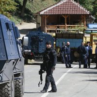 Сербия и Косово конфликтуют из-за номерных знаков, водители блокируют дороги