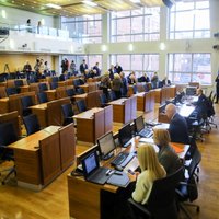 Valdība aicinās Saeimas komisiju papildināt Rīgas domes atlaišanas likumprojektu