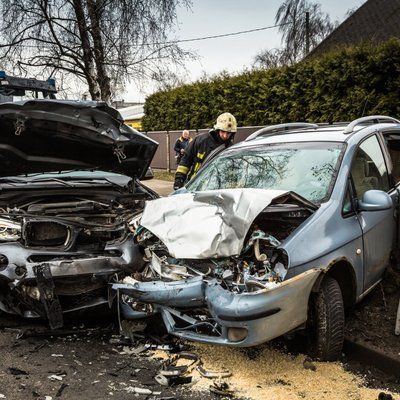 Autovadītāju rīcība pēc negadījumiem joprojām balstās nepamatotos stereotipos