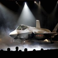 ASV militārā giganta 'Lockheed Martin' ienākumi pārsniedz plānotos