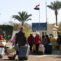 На курортах Египта "застряли" 460 туристов из Латвии: airBaltic отменила рейсы