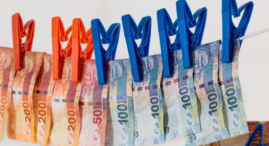 Латвия и Литва хотят стать европейским центром по борьбе с отмыванием денег