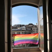 Швейцарцы решают вопрос об однополых браках