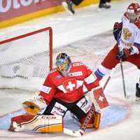 Krievijas hokejisti Eirotūres posma spēlē pārspēj Šveici