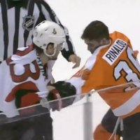 Video: Daugaviņš izvicina dūres NHL spēlē