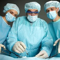 Хирурги пересадили пациенту череп, скальп, почку и поджелудочную железу