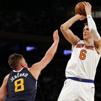 Porziņģis ar 22 punktiem palīdz 'Knicks' atgriezties uz uzvaru takas
