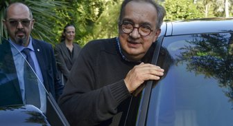 Veselības problēmu dēļ no amata atkāpjas 'Fiat Chrysler Automobiles' vadītājs Markione