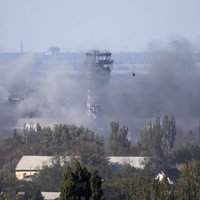 В аэропорту Донецка силовики открыли огонь по собственной роте