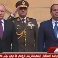 Video: Putinu Ēģiptē sveic ar greizi nospēlētu Krievijas himnu