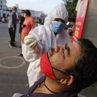 Covid-19: Indijā inficēto skaits pārsniedz desmit miljonus