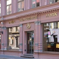 Vairāki sodi, aizdomīga nauda un arābu investors – kā līdz šim strādāja 'Baltic International Bank'