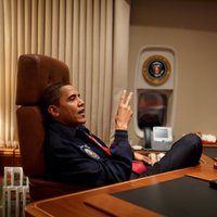 Обама пообещал не перехватывать самолет со Сноуденом