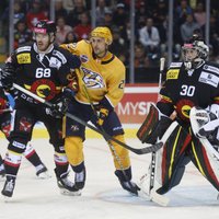 NHL pārbaudes spēles: latvieši nespēlē; 'Predators' Šveicē pieveic 'Bern'