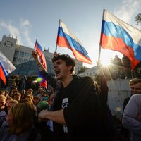 Krievijas likumdevēji atbalsta pret Navaļnija atbalstītājiem vērstu likumprojektu