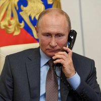 Путин и Зеленский провели беседу по телефону