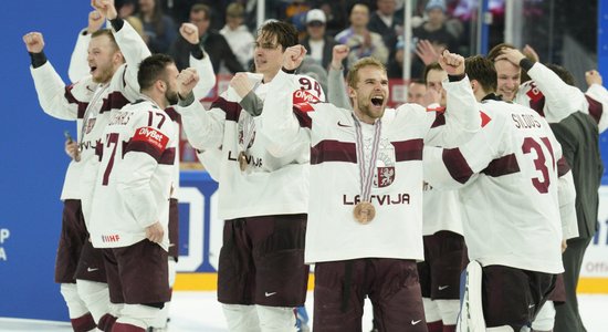 Latvijas hokeja izlasei 'uz papīra' parocīgs 2024. gada PČ spēļu kalendārs