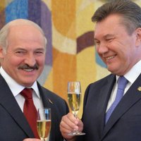 Лукашенко, Саакашвили и Горбачев рассуждают о Майдане