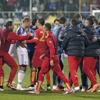 Krievija vēlas tehnisko uzvaru skandalozajā EČ kvalifikācijas turnīra mačā pret Melnkalni