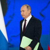 Совет Федерации одобрил поправки к Конституции РФ, обнуляющие сроки Путина