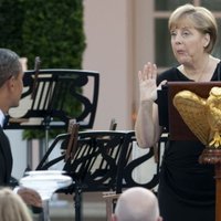 Обама заверил Меркель в отсутствии слежки за ней