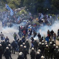 Foto: Grieķijā protestē pret Maķedonijas jauno nosaukumu