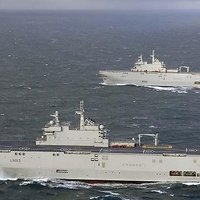 Francija un Krievija kopīgi būvēs helikopteru bāzes kuģus Krievijas kara flotei