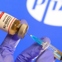 Эффективность вакцины Pfizer оценили в 85% уже после первой дозы