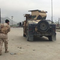 Kaujinieku uzbrukumā Kabulā vismaz 28 nogalinātie