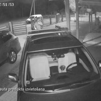 'Zebra': Kā notiek auto zagšana ar bezkontakta atslēgas signāla pastiprinātāju