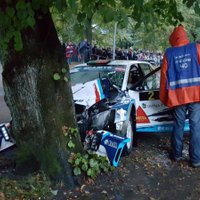 Smagas avārijas liek atcelt rallija 'Liepāja' pilsētas ātrumposmus