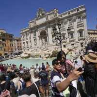 За 2023 год в римский фонтан Треви путешественники набросали монет на 1,6 млн евро