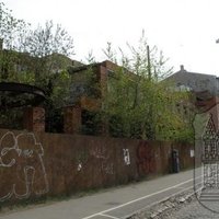 Снесены печально известные развалины дома на улице Кр.Барона