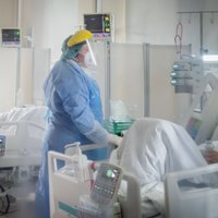 Stacionēto Covid-19 pacientu skaits Latvijā pieaudzis līdz 658