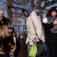 Еврокомиссар: ЕС не планирует вводить квоты на распределение беженцев из Украины