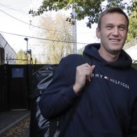 Навальный рассказал о "плане" своего убийства и поблагодарил летчиков и омских врачей