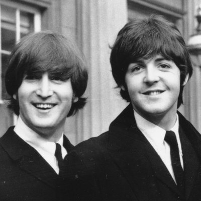 Ученые выяснили, кто же написал музыку к хиту In My Life - Джон Леннон или Пол Маккартни?