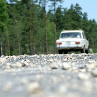 Latvijas valsts ceļi: из-за переменчивой погоды часть дорог пришла в критическое состояние