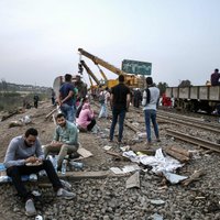 Vilciena avārijā Ēģiptē gājuši bojā 11 un ievainoti 98 cilvēki
