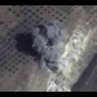 Video: Kā Krievijas iznīcinātāji bombardēja Sīrijas nemiernieku pazemes bunkuru