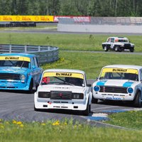 Ar karstām cīņām Pērnavā aizvadīts Baltijas autošosejas čempionāta un Dzintara apļa posms
