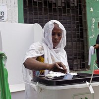 Dažviet Nigērijā vēlēšanas pārceltas uz svētdienu; 'Boko Haram' uzbrūk balsotājiem