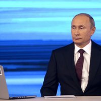 Путин обвинил Порошенко в развязывании войны на востоке Украины