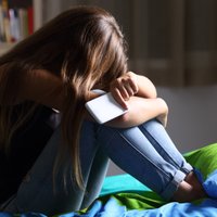 Pedofilu aktivitātes un bērnu kailfoto internetā – kā pareizi rīkoties?
