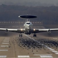 NATO 'debesu acis': kas ir AWACS lidmašīnas un kā tās cīnās pret 'Daesh'