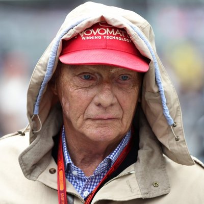 Miris austriešu uzņēmējs un F-1 pasaules čempions Nikijs Lauda